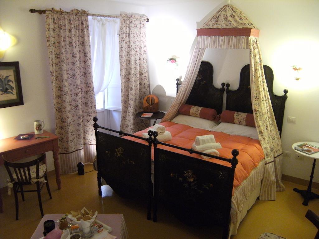 Elizabeth B&B 卡利亚里 客房 照片